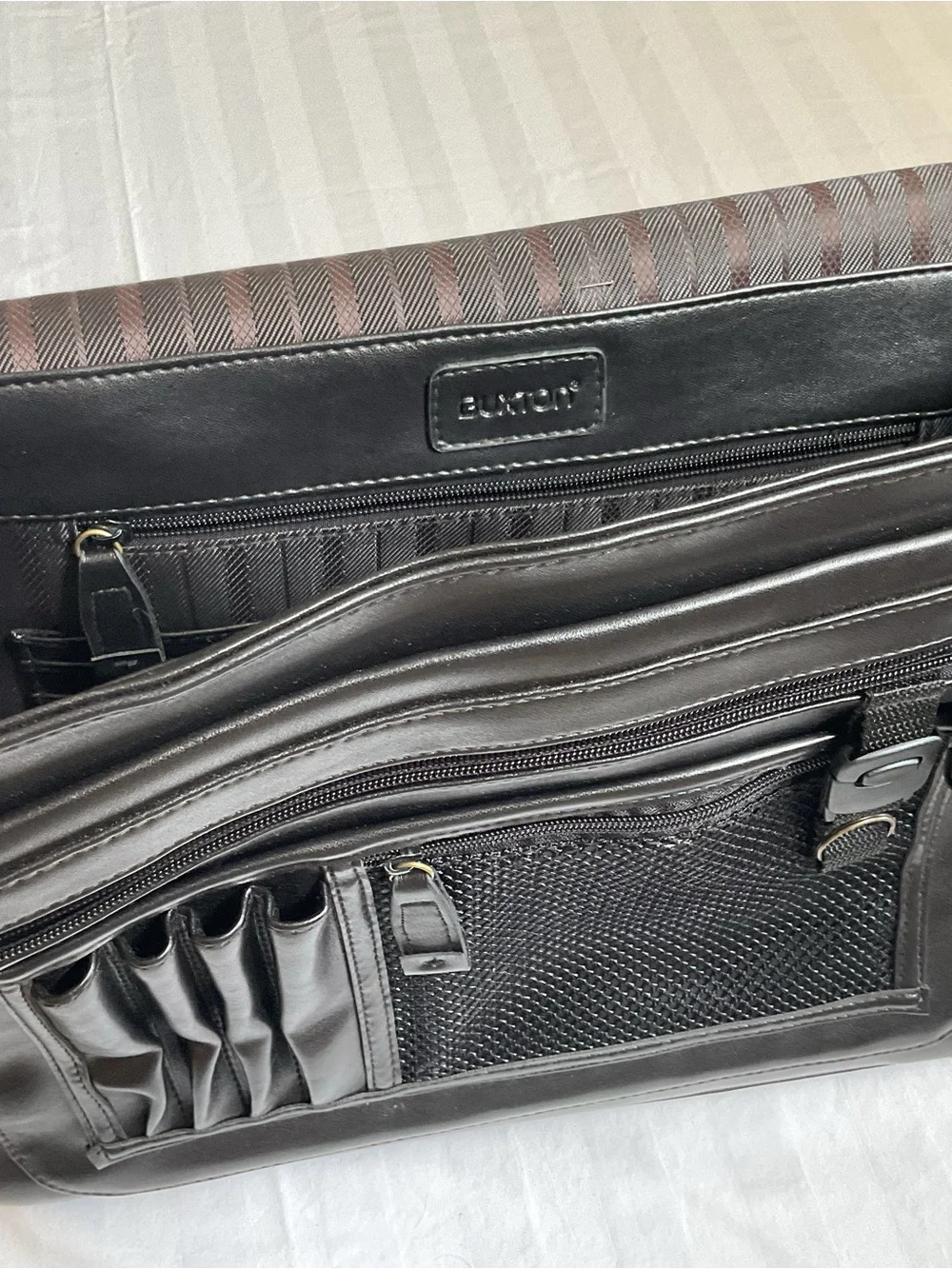 Buxton Black Soft Leather Men’s Organizer Briefcase in pristine condition.